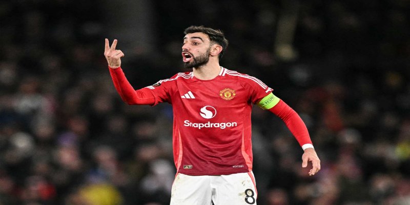 Bruno Fernandes từ chối Al Hilal, quyết tâm ở lại MU